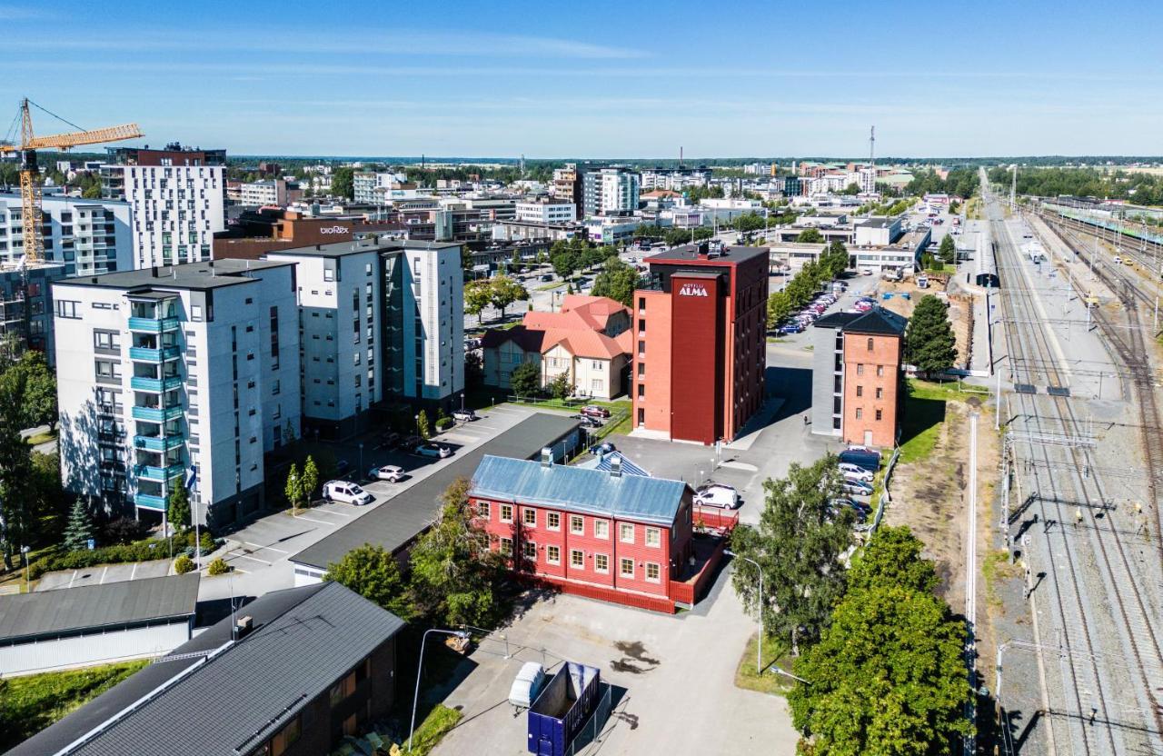 Hotelli-Ravintola Alma Сейняйоки Экстерьер фото